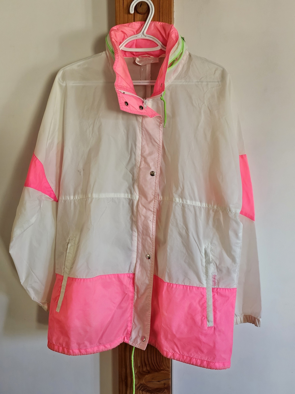 Vintage 90s Downpour Neon Pink White Windbreaker Jacket Retro Rave 24 PTP 29 L